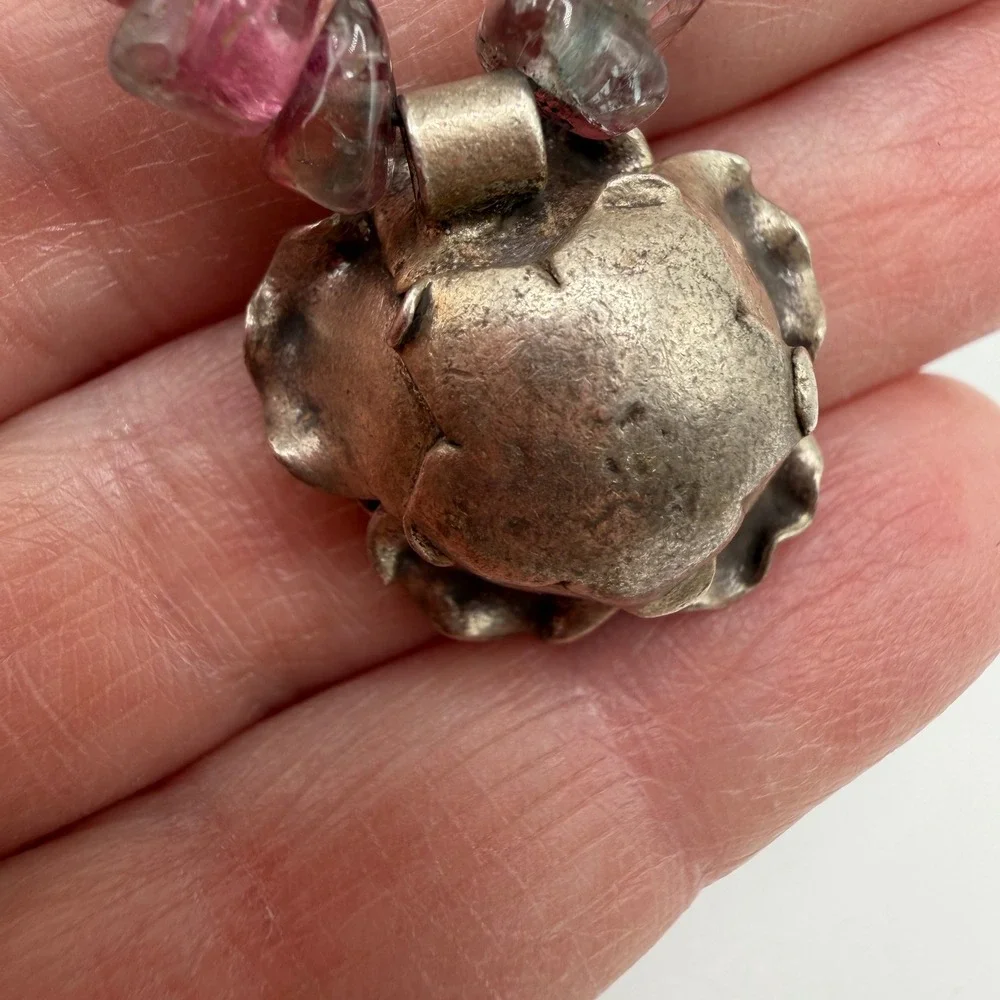 Pink Tourmaline Chip Bead Necklace Silver Tone Rose Flower Pendant Hippie Boho‎